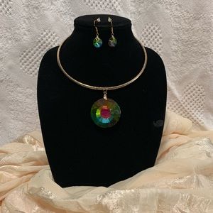 Magic Glass Pendant/Earrings/Choker